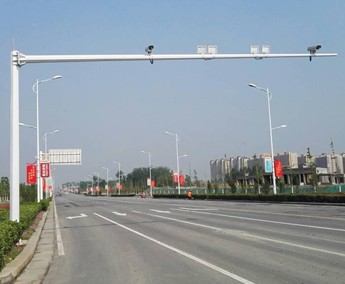 监控杆 监控杆